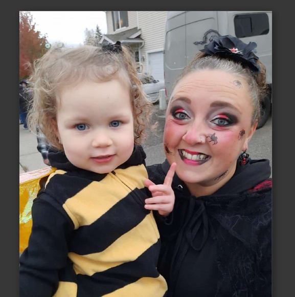 Meet your Posher, Samantha - Picture 1 of 1